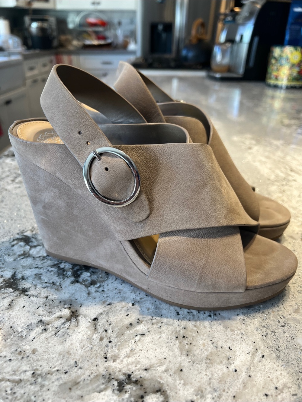 Vince Camuto Iteena Taupe Suede Wedge Sandals Size 7 EUC
